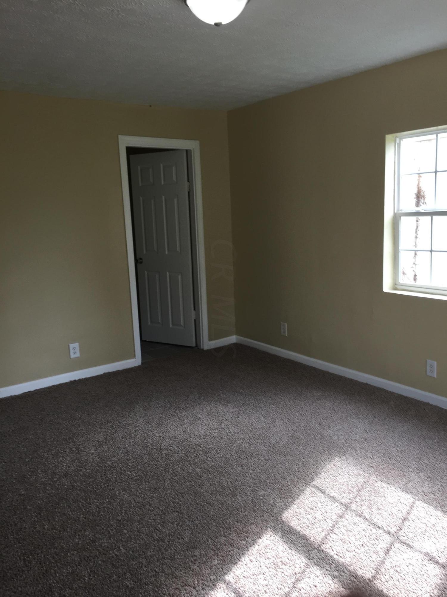 2063 East Cooke Road Columbus, OH 43224 - Photo 2 of 13 Gallery Image 2