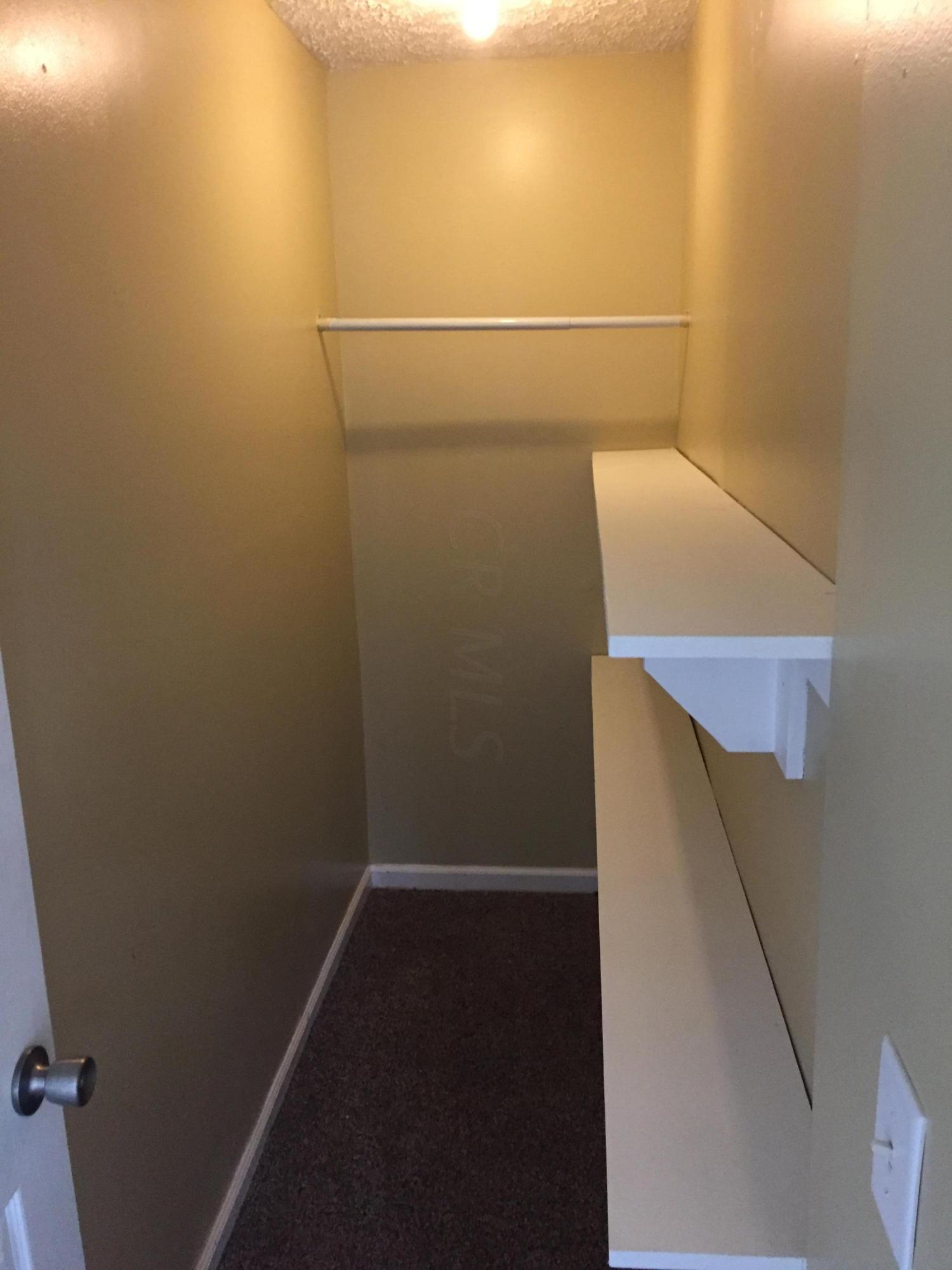 2063 East Cooke Road Columbus, OH 43224 - Photo 3 of 13 Gallery Image 3