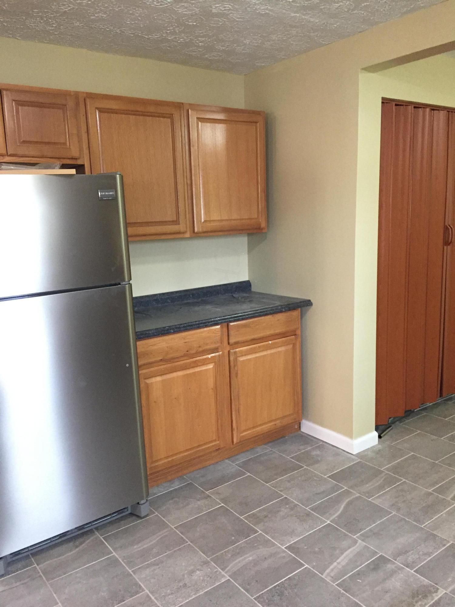 2063 East Cooke Road Columbus, OH 43224 - Photo 10 of 13 Gallery Image 10