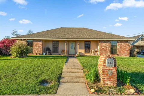 $240,000 | 404 East Krause Street, Westlake, LA 70669