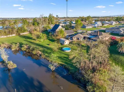 $240,000 | 404 East Krause Street, Westlake, LA 70669