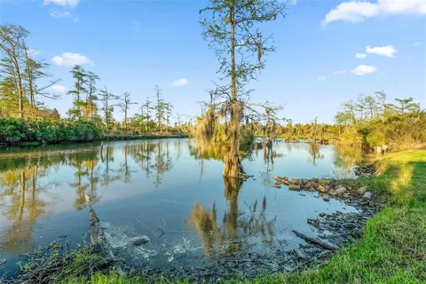 $240,000 | 404 East Krause Street, Westlake, LA 70669