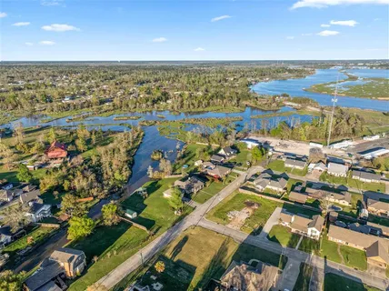 $240,000 | 404 East Krause Street, Westlake, LA 70669