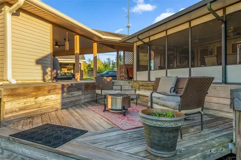 $240,000 | 404 East Krause Street, Westlake, LA 70669