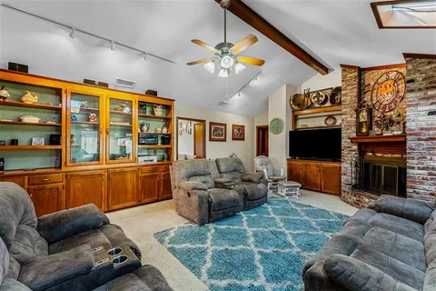 $240,000 | 404 East Krause Street, Westlake, LA 70669