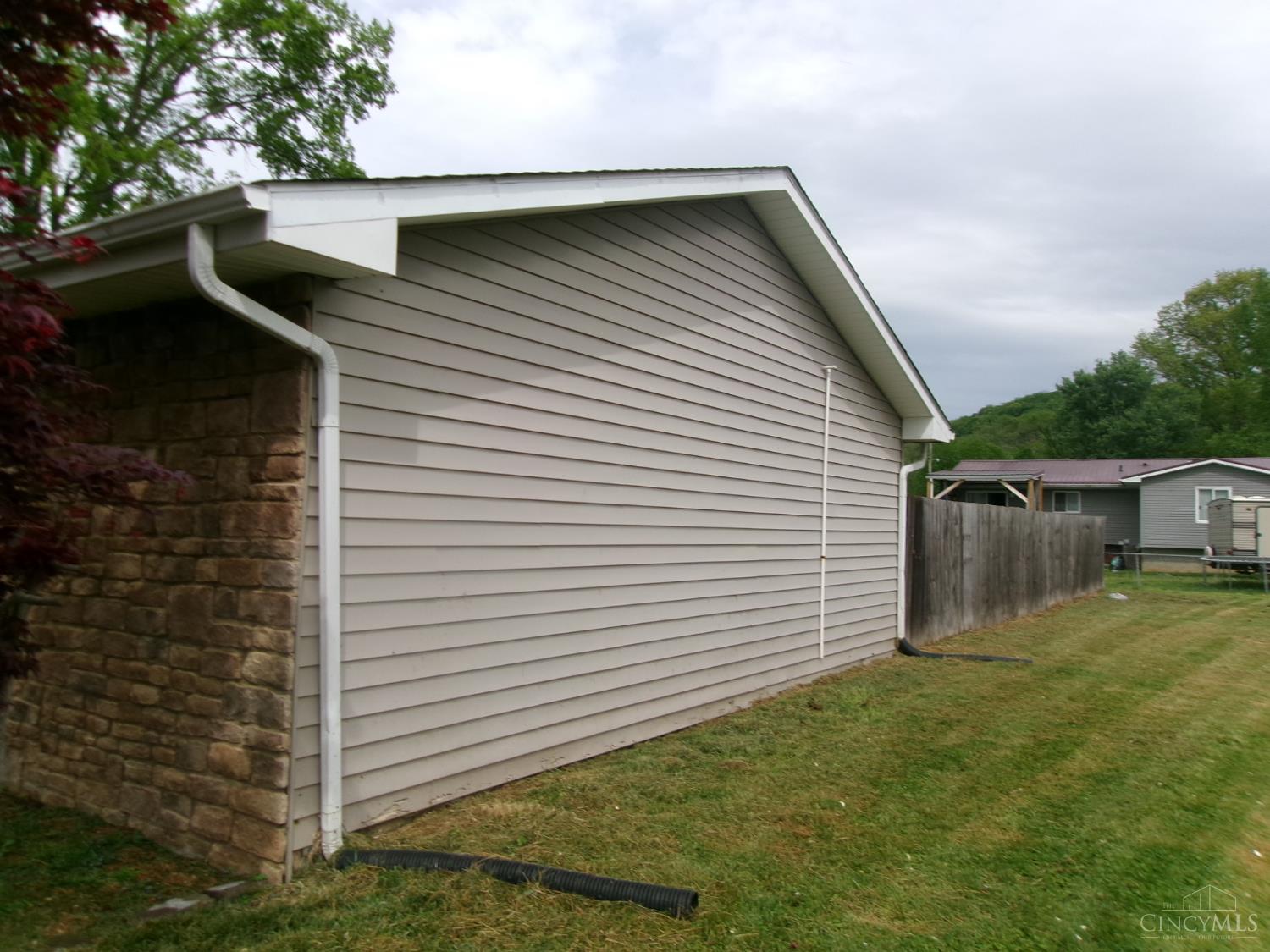 1872 Stivers Road Aberdeen, OH 45101 - Photo 4 of 14