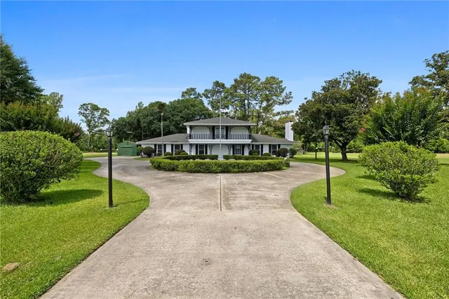 $319,900 | 719 Pine Street, Independence, LA 70443