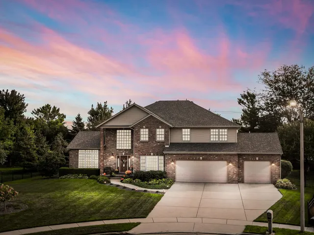 $645,000 | 3 Strawberry Road, Bloomington, IL 61704