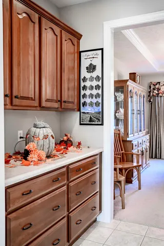 $645,000 | 3 Strawberry Road, Bloomington, IL 61704