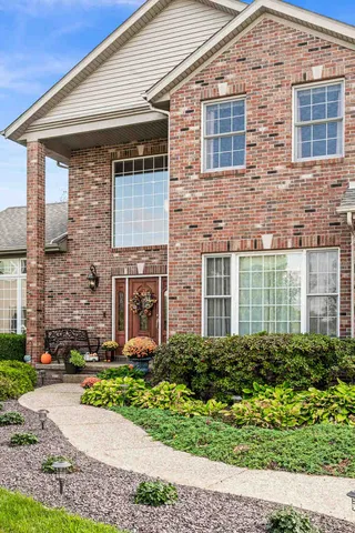 $645,000 | 3 Strawberry Road, Bloomington, IL 61704