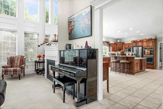 $645,000 | 3 Strawberry Road, Bloomington, IL 61704