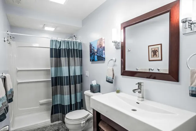 $645,000 | 3 Strawberry Road, Bloomington, IL 61704