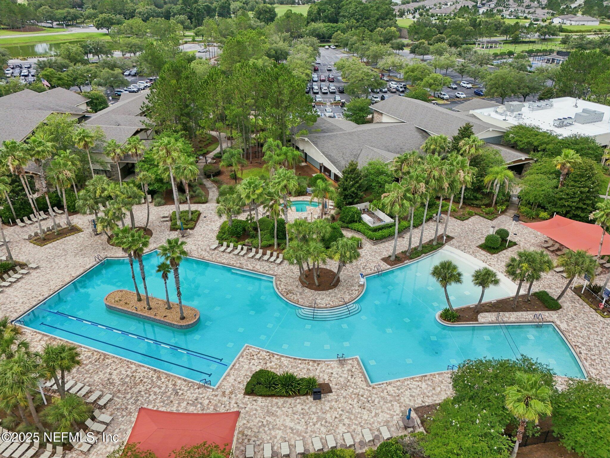 9839 Southwest 63rd Loop Ocala, FL 34481 - Photo 27 of 43 Pool area