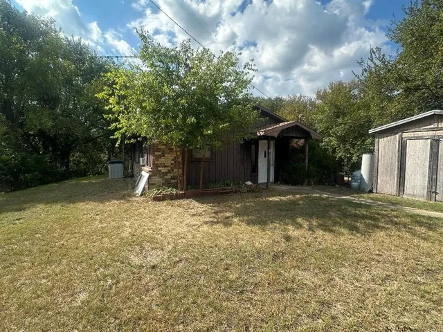 $229,900 | 345 Hopper Road, Whitewright, TX 75491