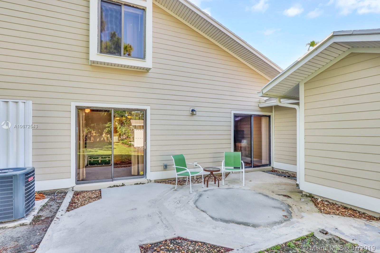 103 Summerwinds Lane Jupiter, FL 33458 - Photo 31 of 56