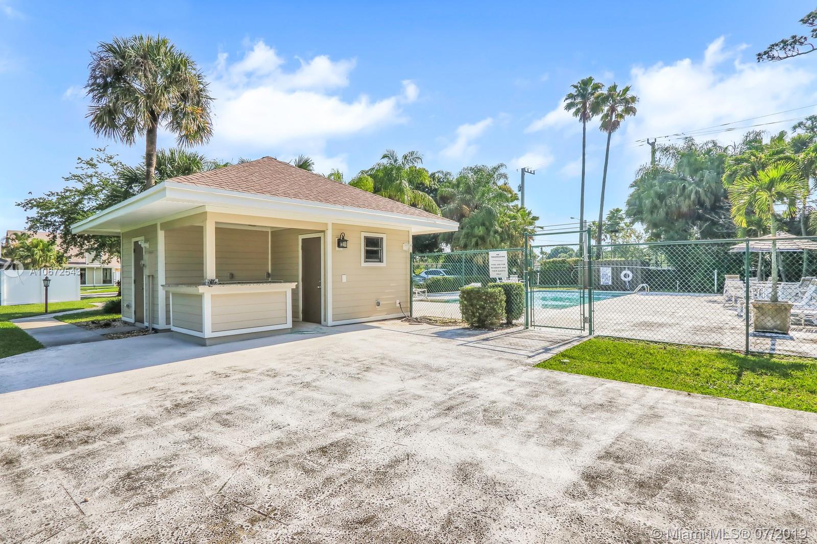 103 Summerwinds Lane Jupiter, FL 33458 - Photo 32 of 56