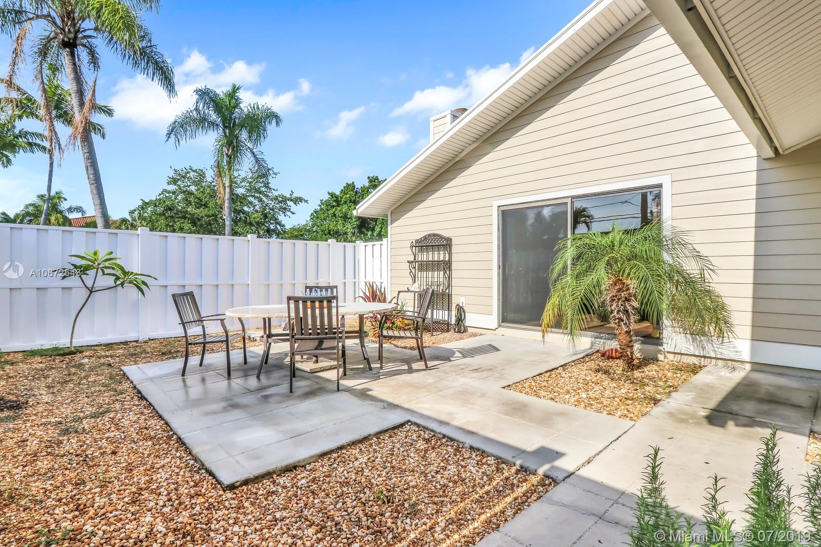 103 Summerwinds Lane Jupiter, FL 33458 - Photo 5 of 56