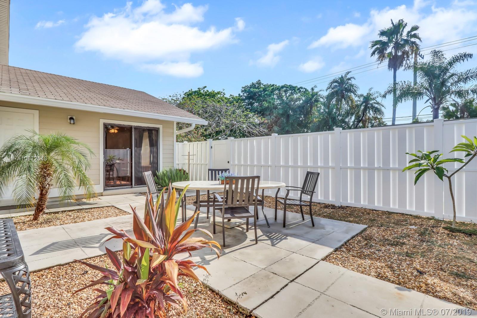 103 Summerwinds Lane Jupiter, FL 33458 - Photo 7 of 56