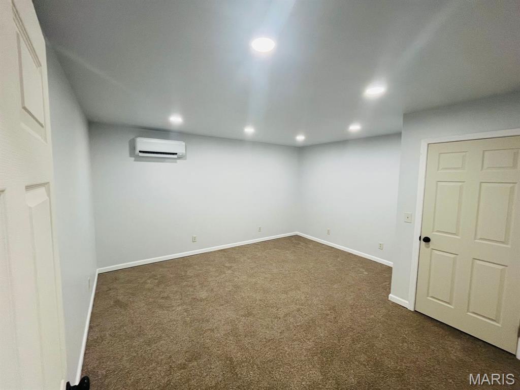 501 Jefferson Street Carrollton, IL 62016 - Photo 12 of 48