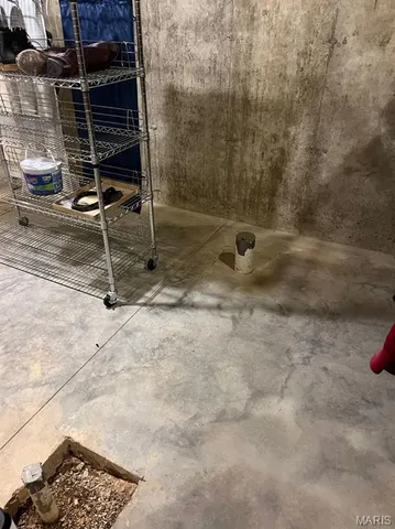 $340,000 | 501 Jefferson Street, Carrollton, IL 62016