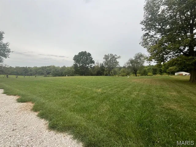 $340,000 | 501 Jefferson Street, Carrollton, IL 62016