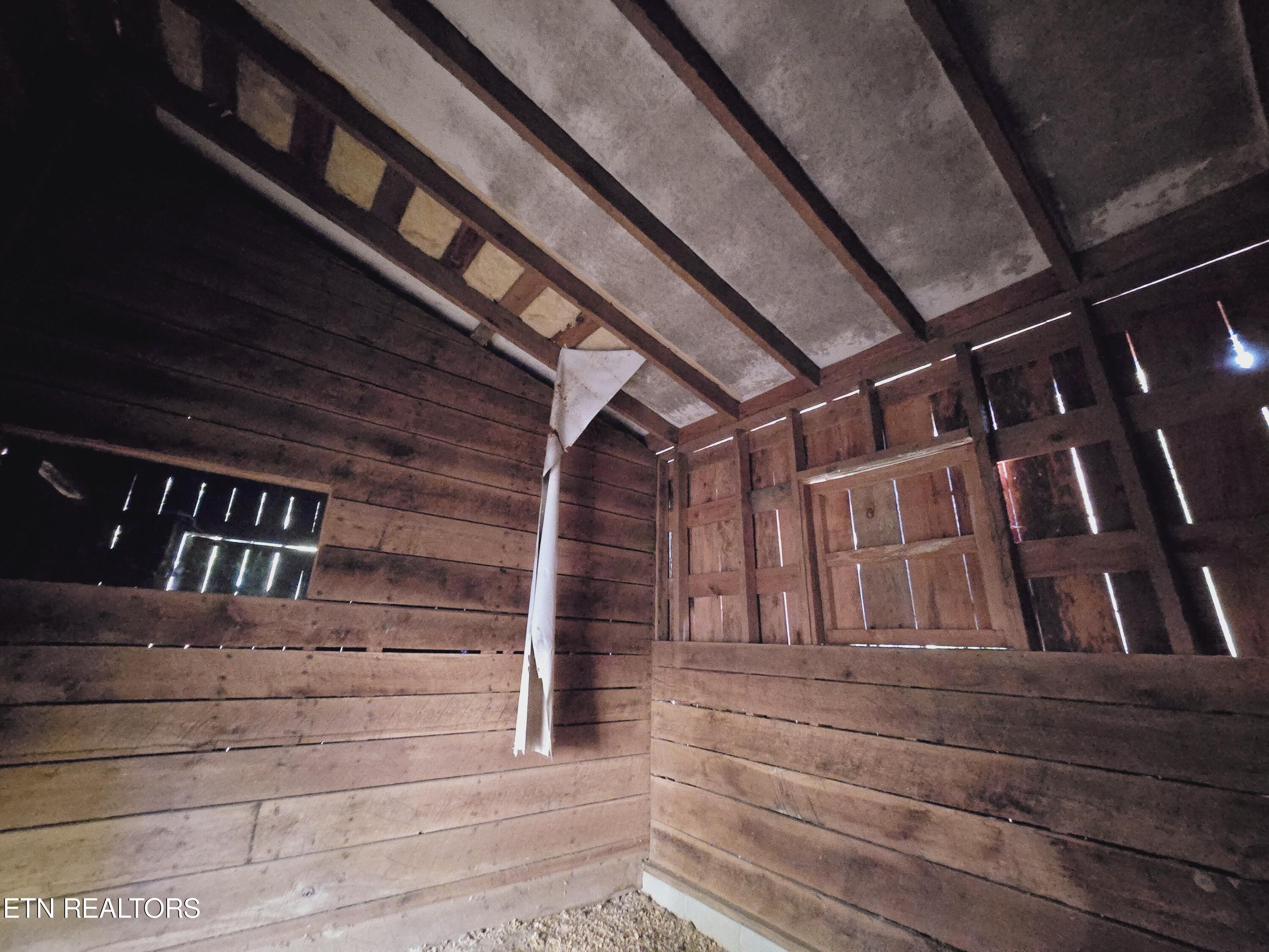 Bear Hollow Trl Road Oneida, TN 37841 - Photo 28 of 29 20240910_093144