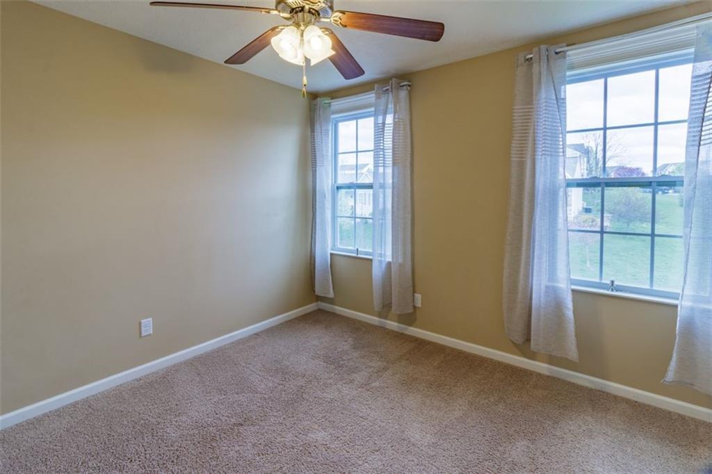 205 West Country Barn Road Houston, PA 15342 - Photo 13 of 22