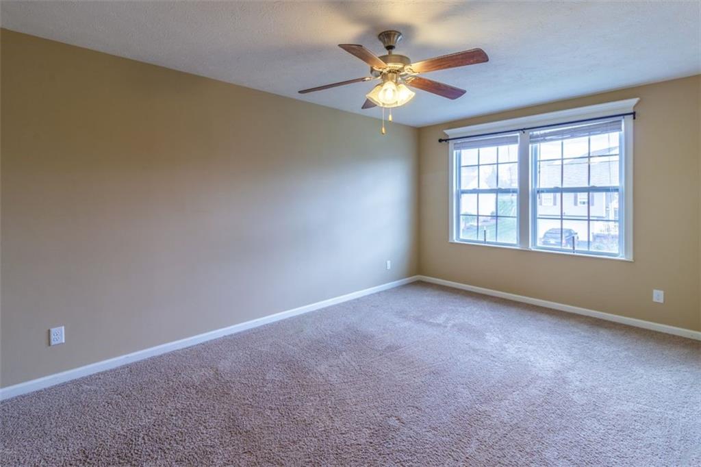 205 West Country Barn Road Houston, PA 15342 - Photo 16 of 22