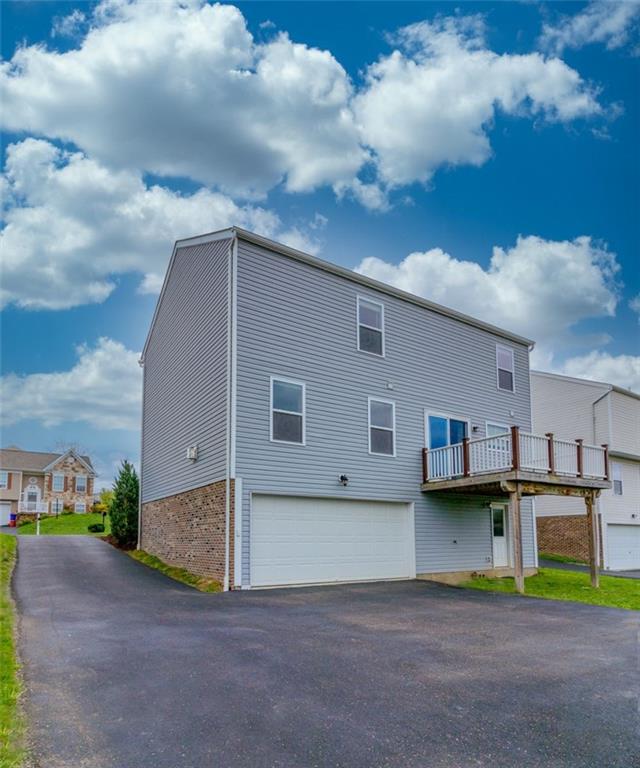 205 West Country Barn Road Houston, PA 15342 - Photo 20 of 22