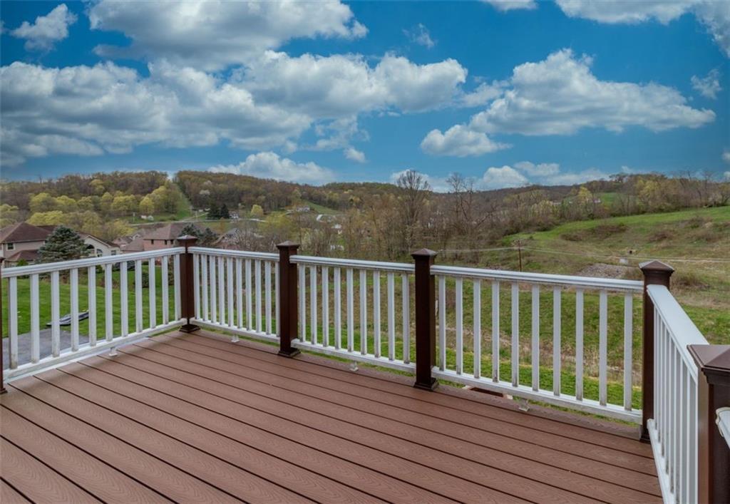 205 West Country Barn Road Houston, PA 15342 - Photo 21 of 22