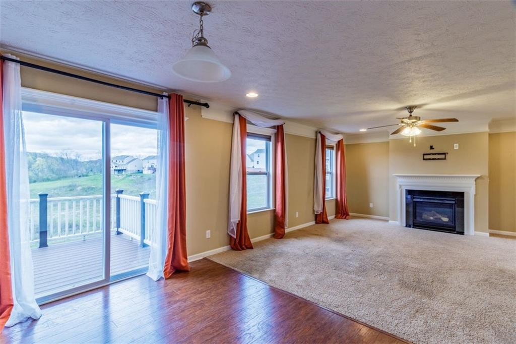 205 West Country Barn Road Houston, PA 15342 - Photo 9 of 22