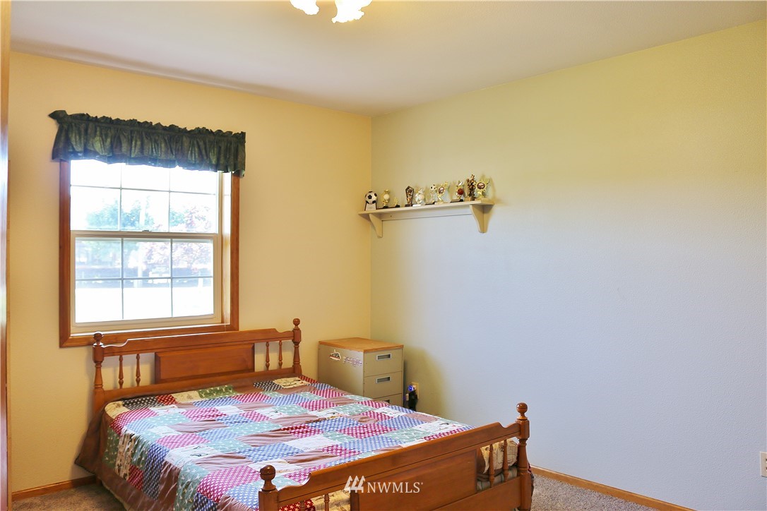 8865 Northwood Road Lynden, WA 98264 - Photo 16 of 25