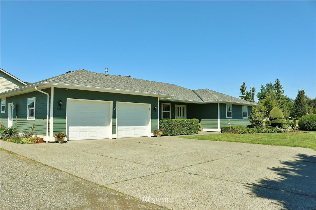 8865 Northwood Road Lynden, WA 98264 - Photo 3 of 25