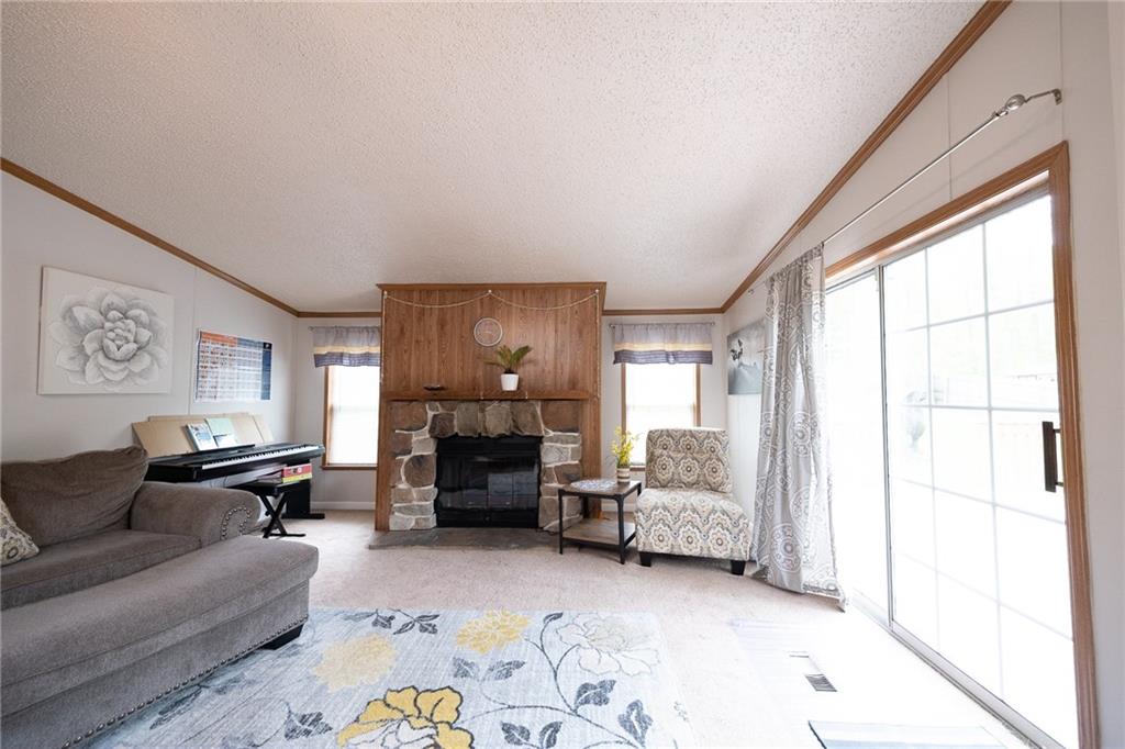 35 Grubbs Road Cheswick, PA 15024 - Photo 6 of 25 Gallery Image 6