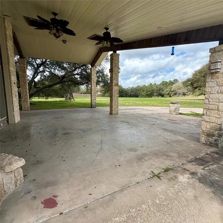 $2,600 | 4473 Highway 90, Unit A, Alleyton, TX 78935