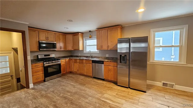 $2,400 | 56 Artillery Lane, Lysander, NY 13027