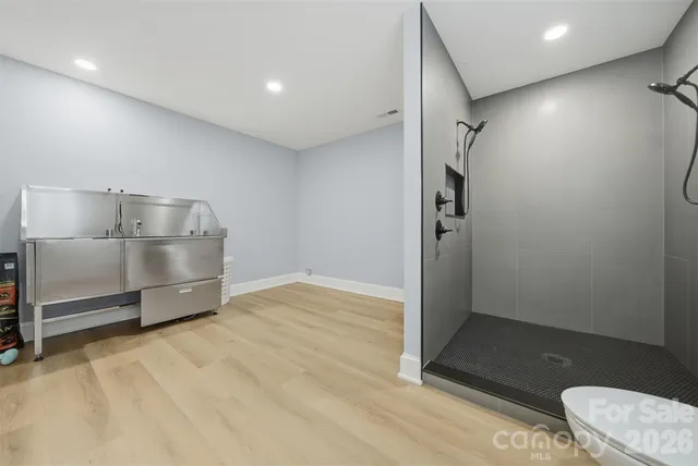 $1,199,000 | 6054 Willowbottom Road, Hickory, NC 28602