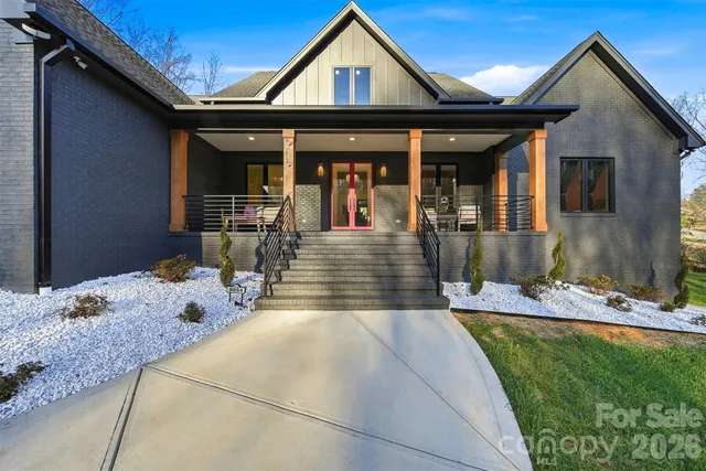 $1,199,000 | 6054 Willowbottom Road, Hickory, NC 28602