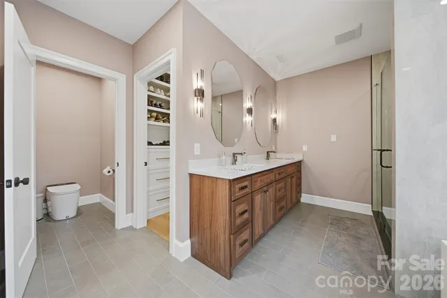 $1,199,000 | 6054 Willowbottom Road, Hickory, NC 28602