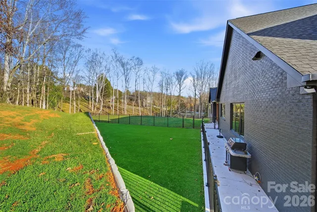 $1,199,000 | 6054 Willowbottom Road, Hickory, NC 28602