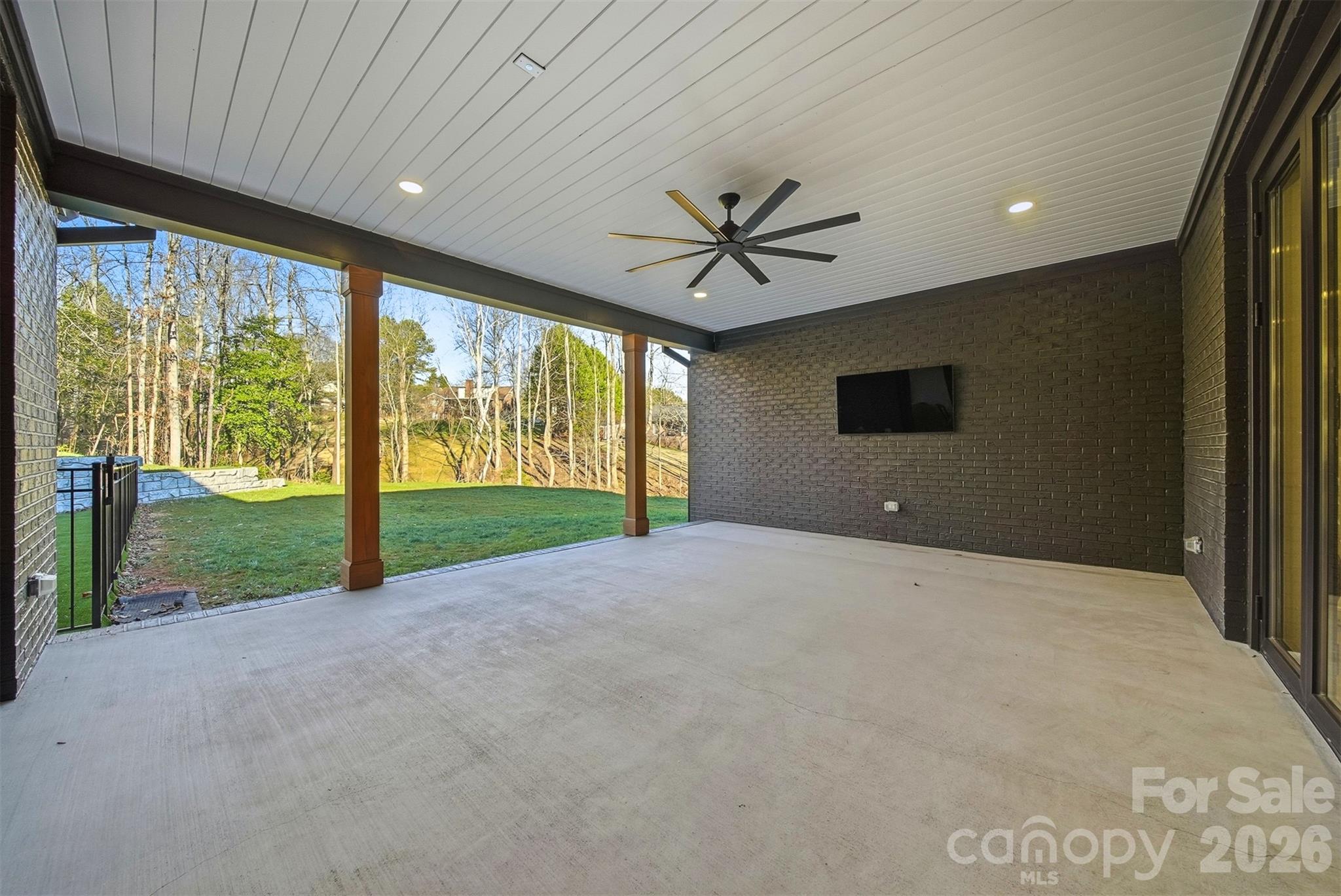 6054 Willowbottom Road Hickory, NC 28602 - Photo 9 of 48