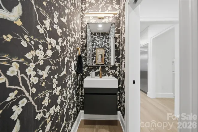 $1,199,000 | 6054 Willowbottom Road, Hickory, NC 28602