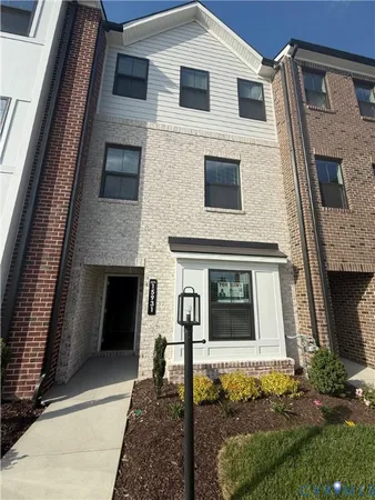 $2,650 | 15906 Misty Blue Alley, Midlothian, VA 23113