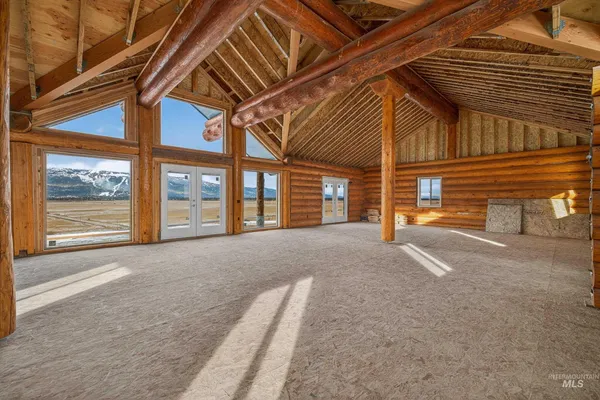 $699,000 | 12594 Takeuchi Drive, Donnelly, ID 83615