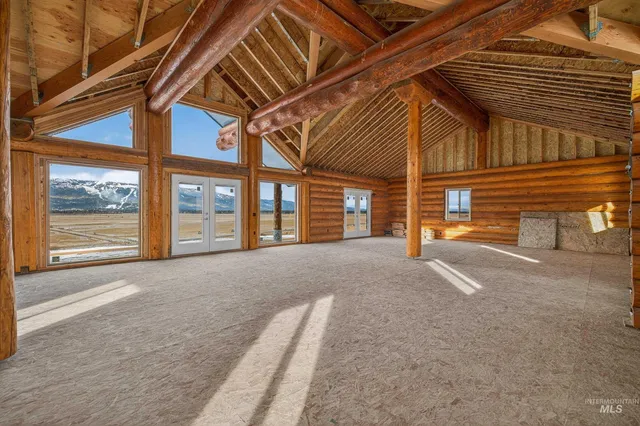 $699,000 | 12594 Takeuchi Drive, Donnelly, ID 83615