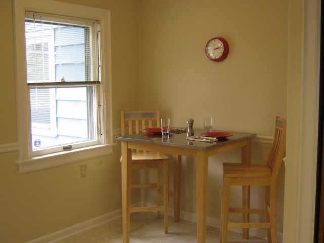 377 Mimring Road Columbus, OH 43202 - Photo 3 of 10