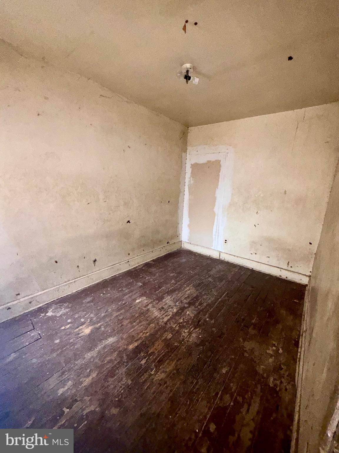 3434 Palethorp Street Philadelphia, PA 19140 - Photo 9 of 14