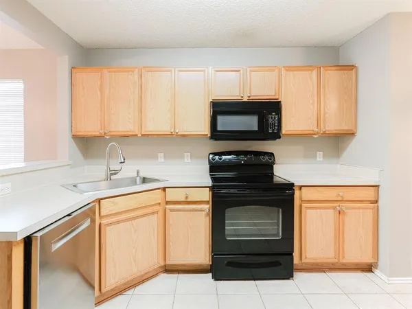 $1,750 | 7308 Ranger Way, Fort Worth, TX 76133