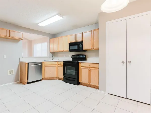 $1,750 | 7308 Ranger Way, Fort Worth, TX 76133