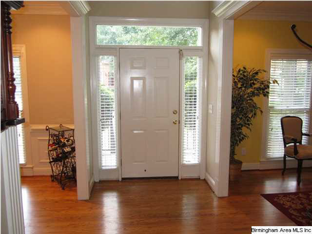 1008 Oak Tree Road Birmingham, AL 35244 - Photo 2 of 26
